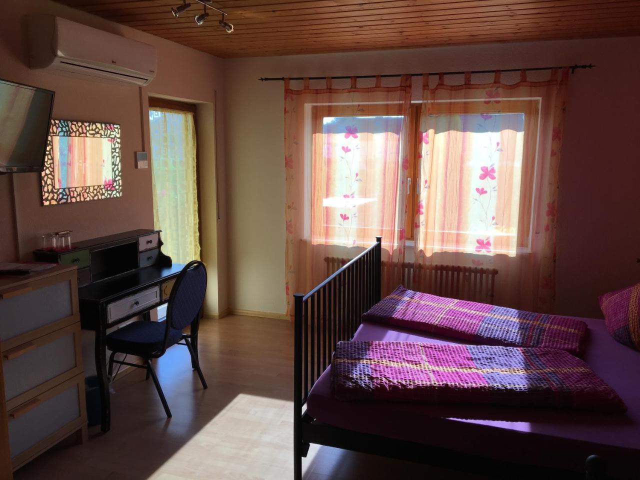 Gaestehaus Maier 러스트 외부 사진